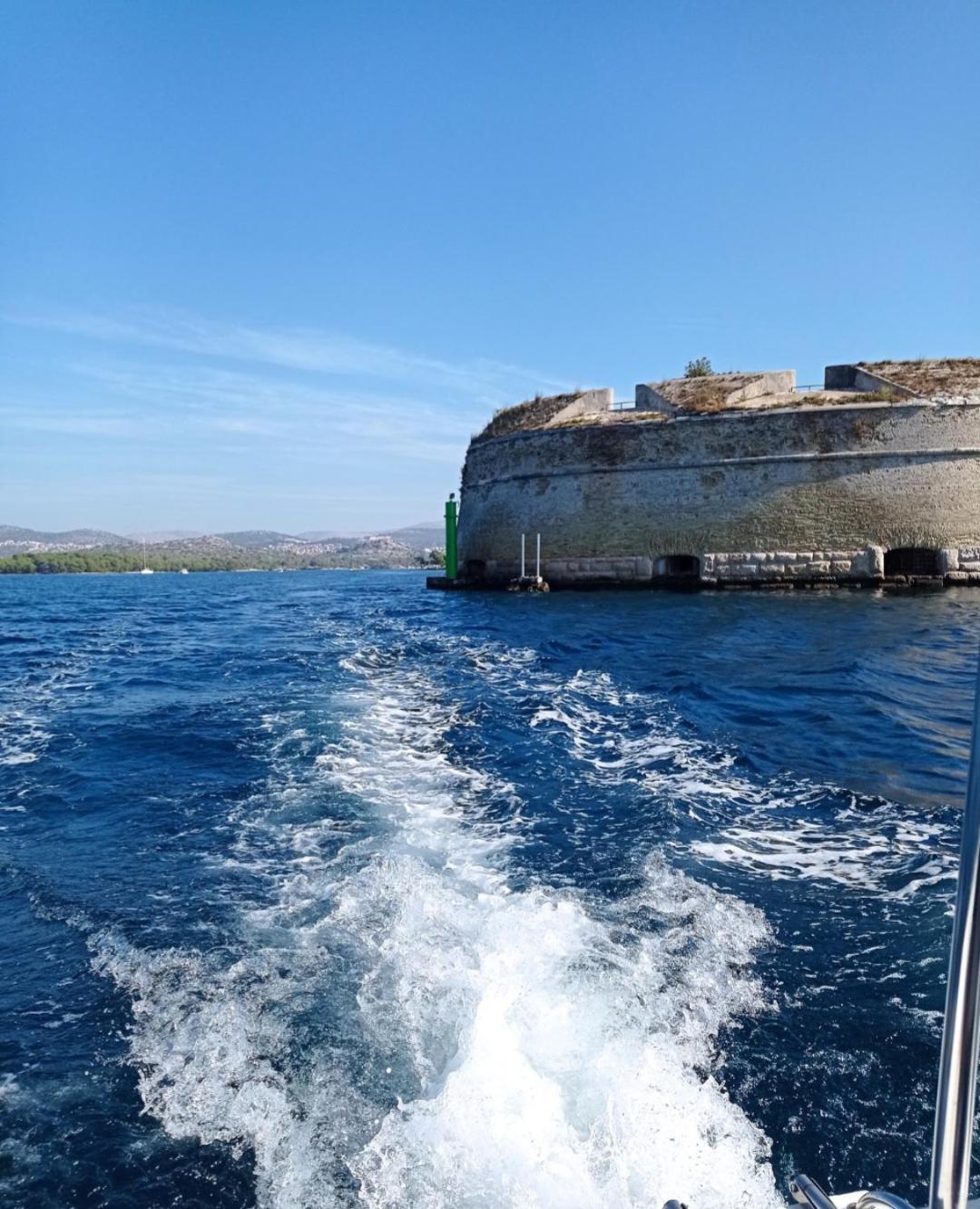 Kuca Za Odmor Eni **** Βίλα Σίμπενικ Εξωτερικό φωτογραφία